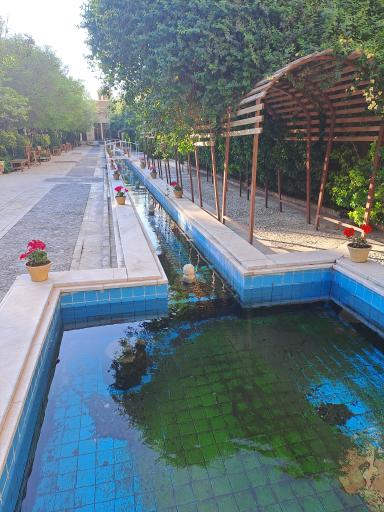 هتل باغ مشیر الممالک یزد