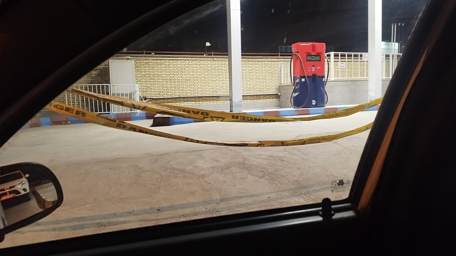 عکس پمپ بنزین