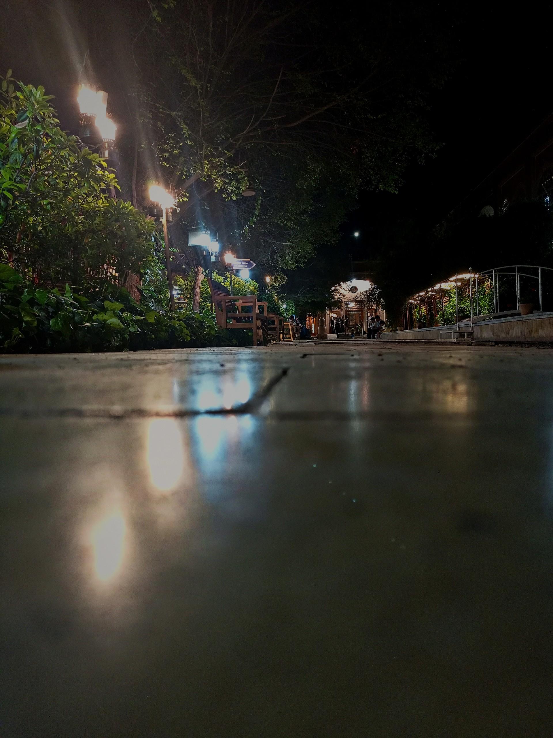 عکس هتل باغ مشیر الممالک یزد