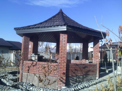 عکس کارگاه تولید شیروانی و آلاچیق