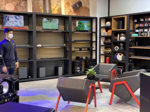 عکس دی جی لند شعبه چارسو