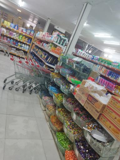 عکس هایپرمارکت کاظمی