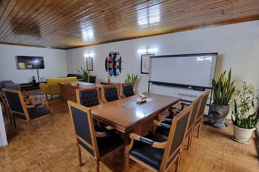 عکس مشاوره روانشناسی سروهانا پارسیان