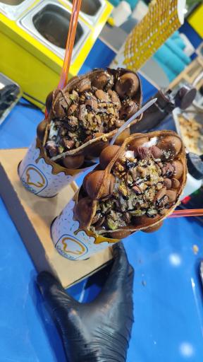 عکس کافه بستنی جلایس 