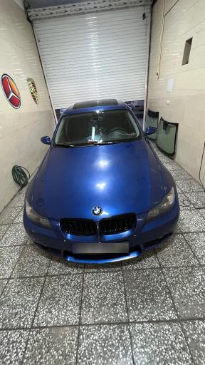 عکس ترمیم شیشه اتومبیل  آقای ولی زاده