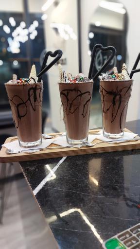 عکس کافه دریزل 