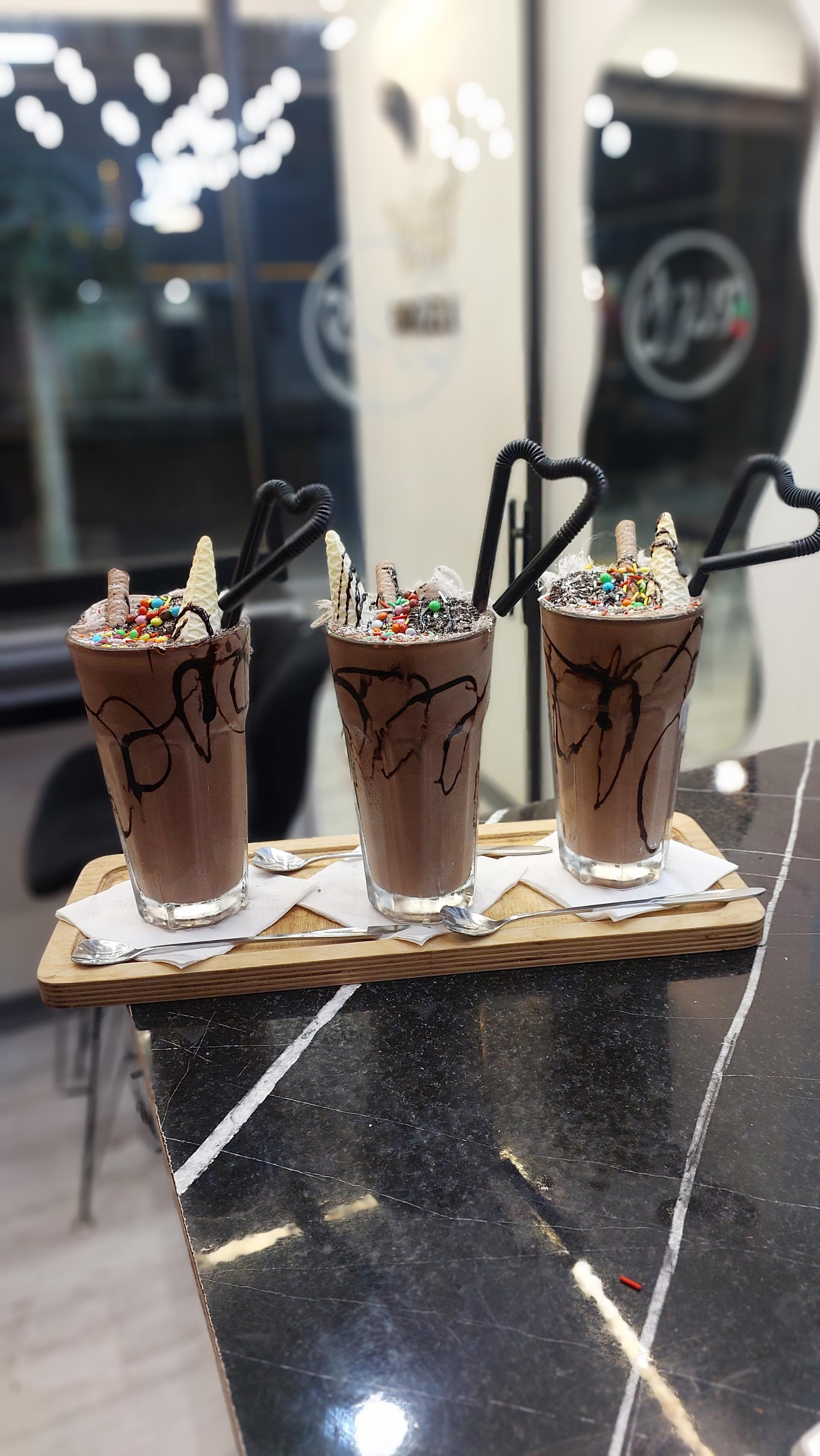 عکس کافه دریزل 