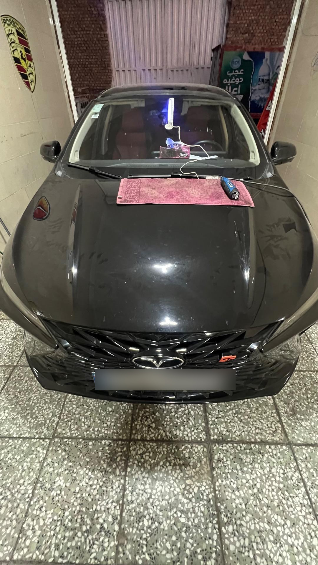 عکس ترمیم شیشه اتومبیل  آقای ولی زاده