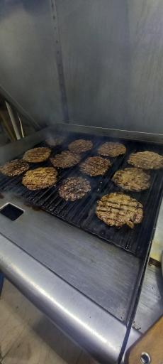 عکس اغذیه مسترویچ 