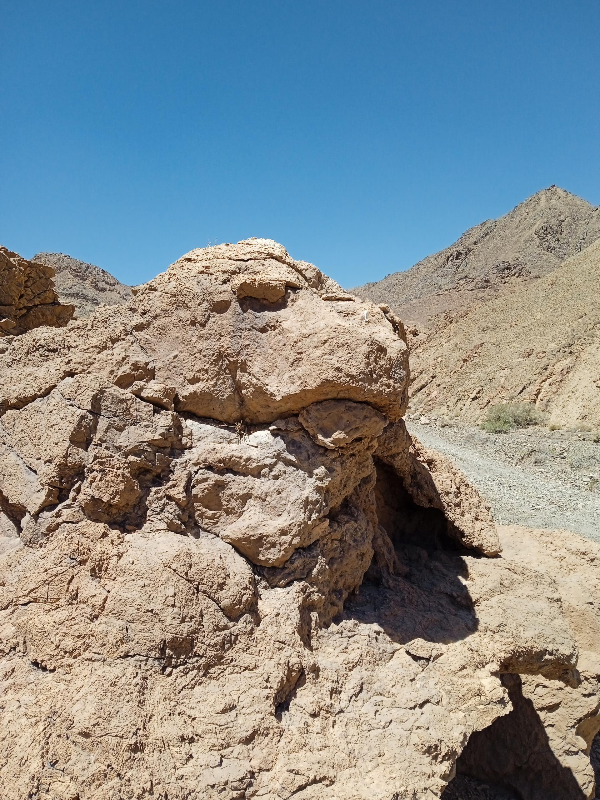 عکس سنگ نوشته