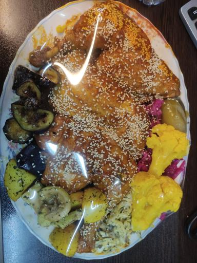 عکس مجموعه غذایی آواز