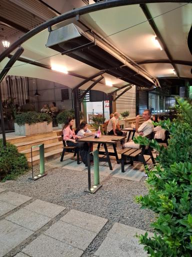 عکس رستوران ایتالیایی ایدن