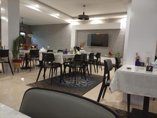 عکس رستوران جهان شهر نطنز