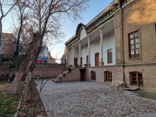 عکس مدرسه تاریخی امیدیه