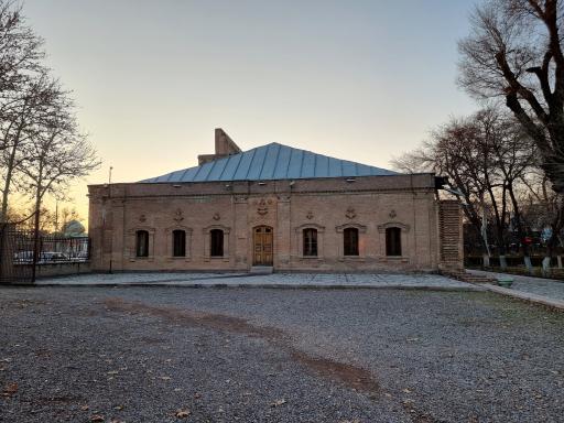 عکس مدرسه تاریخی امیدیه