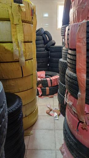 عکس فروشگاه لاستیک احمدخانی