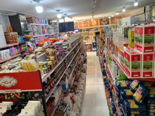 عکس هایپر مارکت دلفین