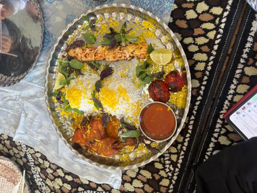 عکس رستوران کاظمیان