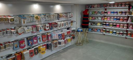 عکس لوازم جشن تولد و شیرینی فروشی خاتم