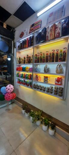 عکس لوازم جشن تولد و شیرینی فروشی خاتم