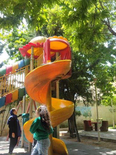 عکس بوستان لاله