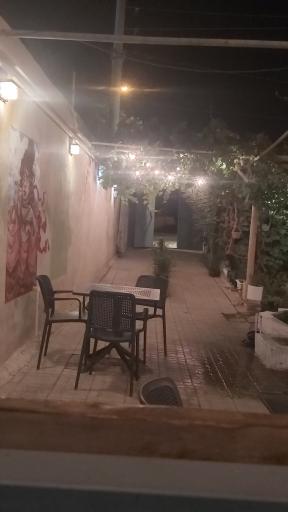 عکس کافه حیاط تاک