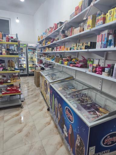 عکس سوپرمارکت زنجیره ای گندم