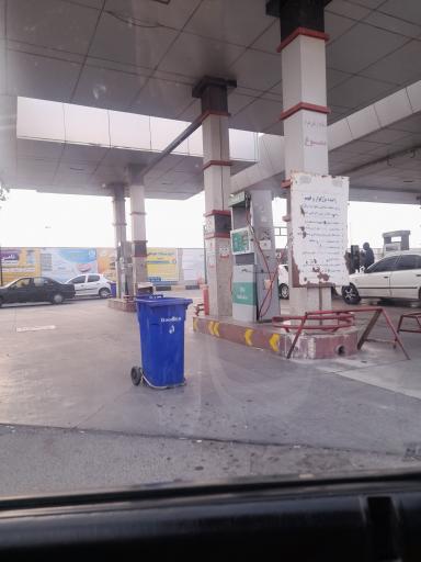 عکس جایگاه دو منظوره بنزین و گاز CNG