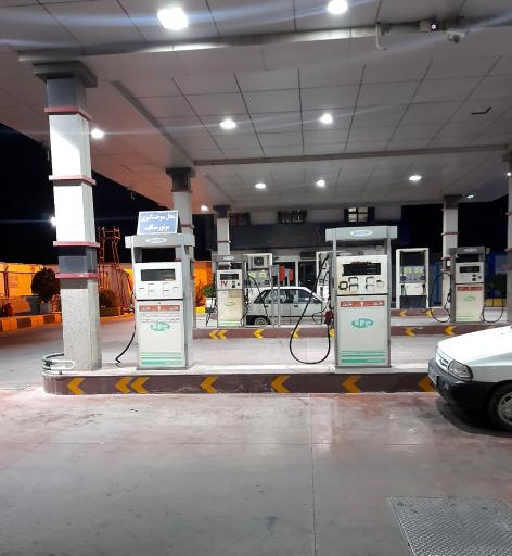 عکس جایگاه دو منظوره بنزین و گاز CNG