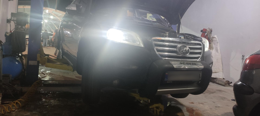 عکس تعمیرگاه مجاز