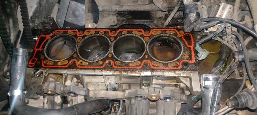 عکس تعمیرگاه مجاز