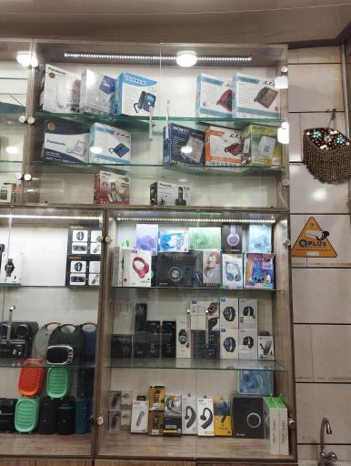 عکس فروشگاه موبایل و تعمیرات قاصدک