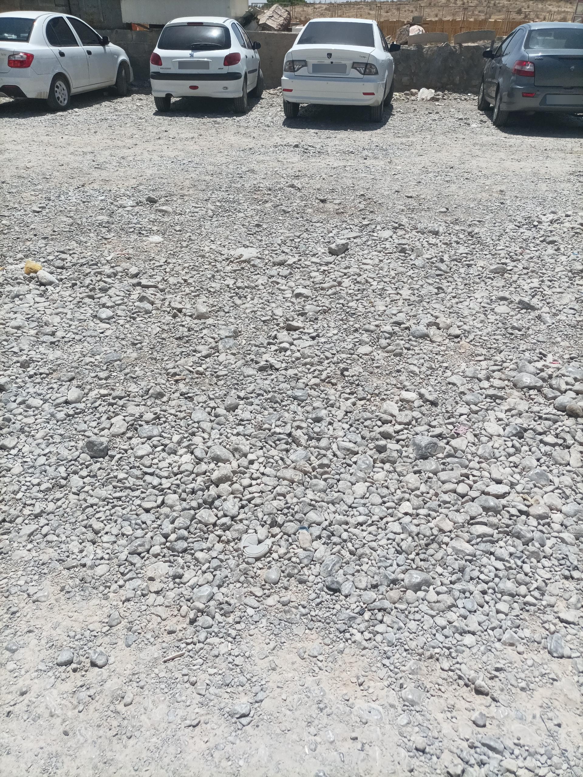 عکس پارکینگ پاسارگاد