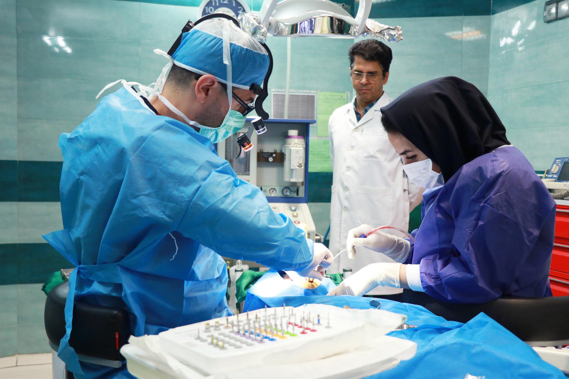 عکس کلینیک دندانپزشکی مهرگان