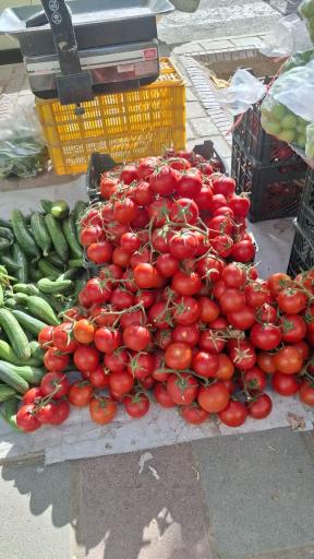 عکس میوه و تره بار تازه امیر