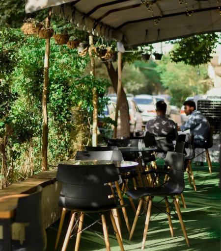 عکس کافه راوی