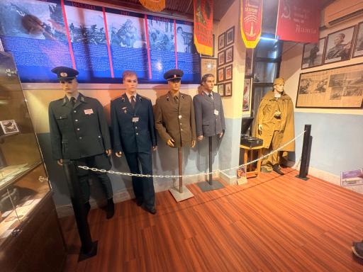 عکس موزه جنگ جهانی دوم