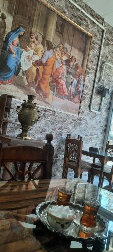 عکس آشکده خانم آذری