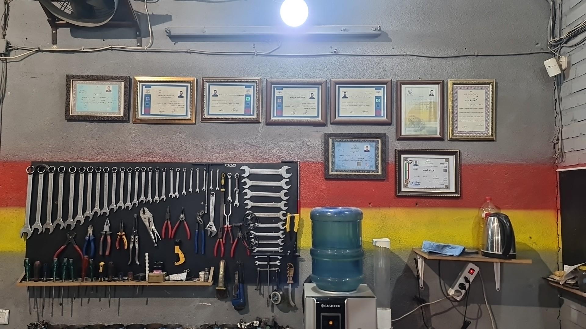 عکس مجتمع فنی تخصصی خودرو استار