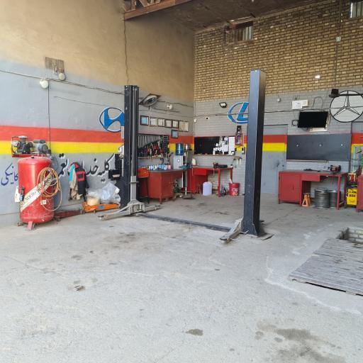 عکس مجتمع فنی تخصصی خودرو استار