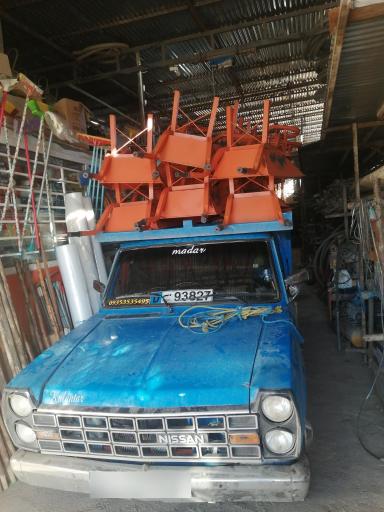 عکس ابزار یراق و خدمات ساختمانی پیرایش