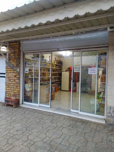 عکس عرقیات و محصولات سنتی طوبی خانم