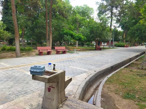 عکس آبخوری بوستان ولی‌عصر