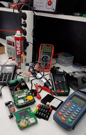 عکس تعمیرات و فروش کارتخوان