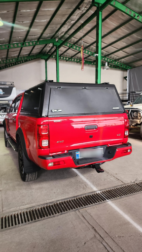 عکس فروشگاه آفرود و کمپینگ اوکالند