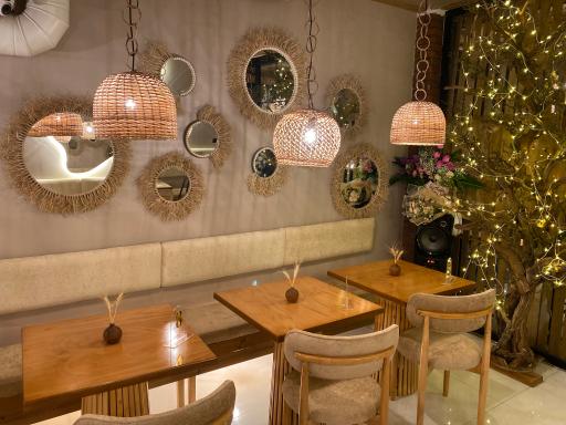 عکس کافه وحید