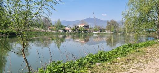 عکس دریاچه اسطلخ جان