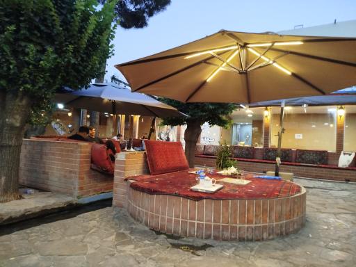 سفره خانه ترنم