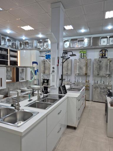 عکس فروشگاه پکیج آنادانا