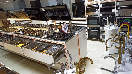 عکس بازرگانی معینی